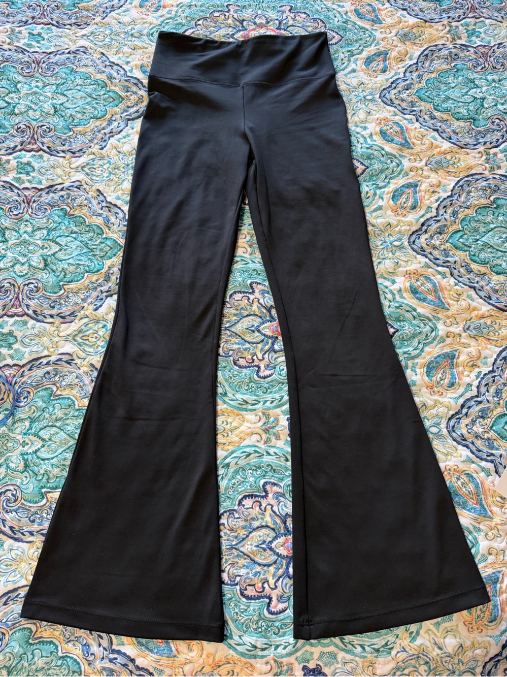 Zyia Active Women's Black High-Waist Flared Pants